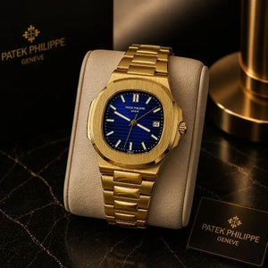 Patek Philippe Nautilus — Or jaune, cadran bleu
